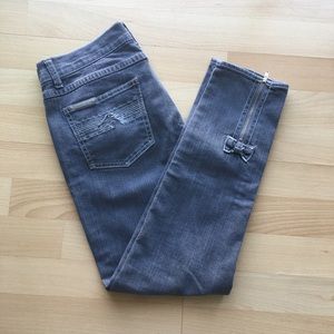 Vintage Jordache gray cropped ankle zipper jeans
